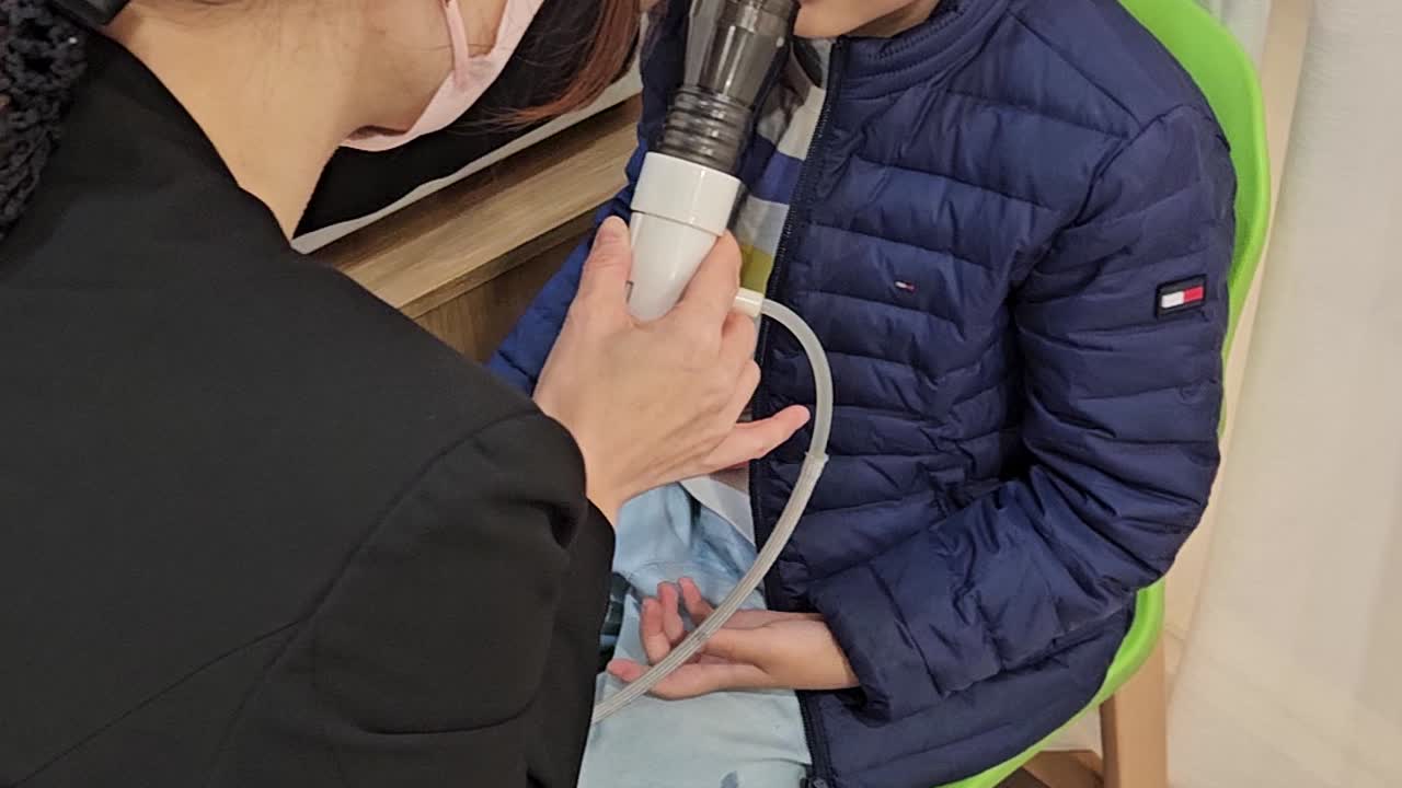낫지 않고 반복되는 소아비염, 진짜 이유는 따로 있습니다